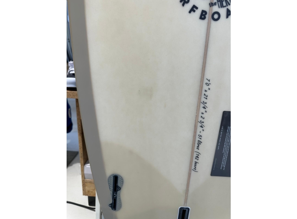 CRITICAL SLIDE 7'0" HERMIT PU MID LENGHT FCSII 2+ 1 FIN STRAW