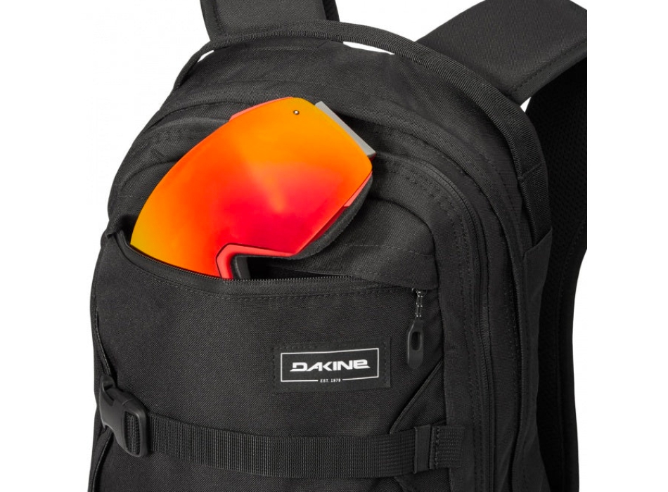 Dakine zaino store