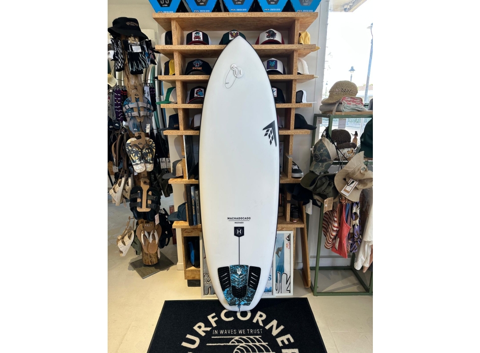 FIREWIRE MACHADOCADO HELIUM FUTURES FINS