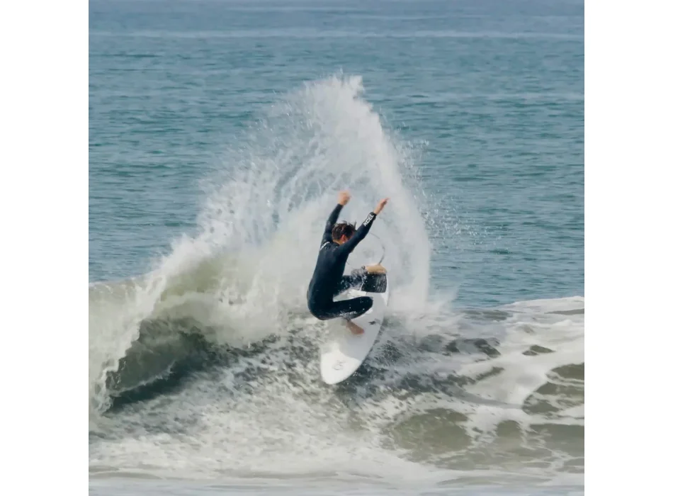 FIREWIRE MANNCAVE TRI FIN SET