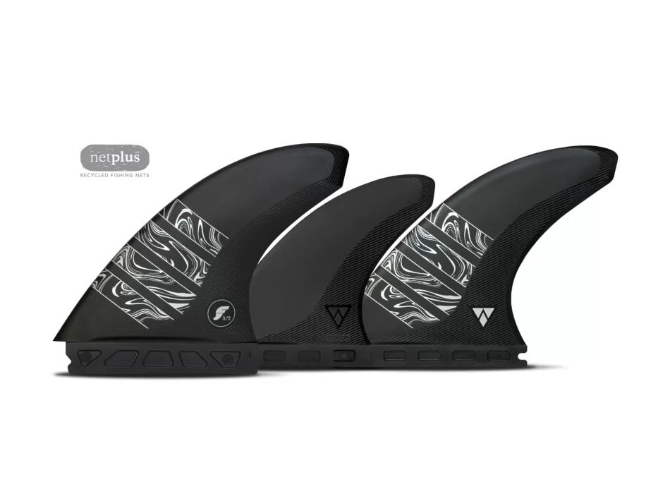 FUTURES PINNE VECTOR 3/2 ALPHA 5-FIN SCIMITAR CARBON GOLD MEDIUM