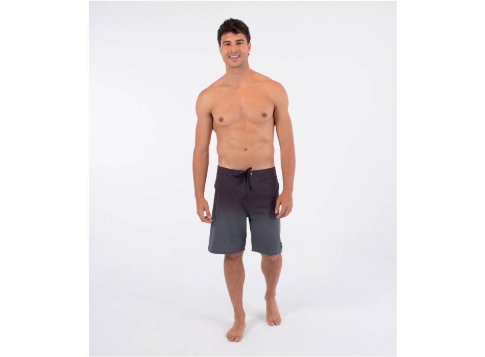 HURLEY PHANTOM ECO WEEKENDER BOARDSHORT 20" BLACK