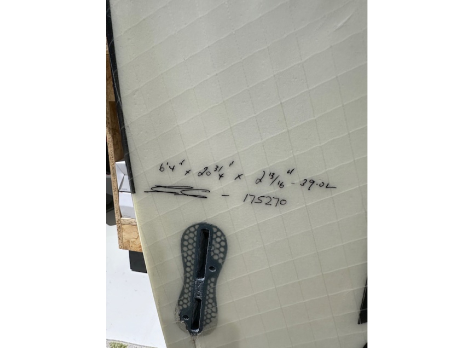 JS SURFBOARDS 6'4 MONSTA BOX HYFI FCSII 39.0 LT. (USATO)