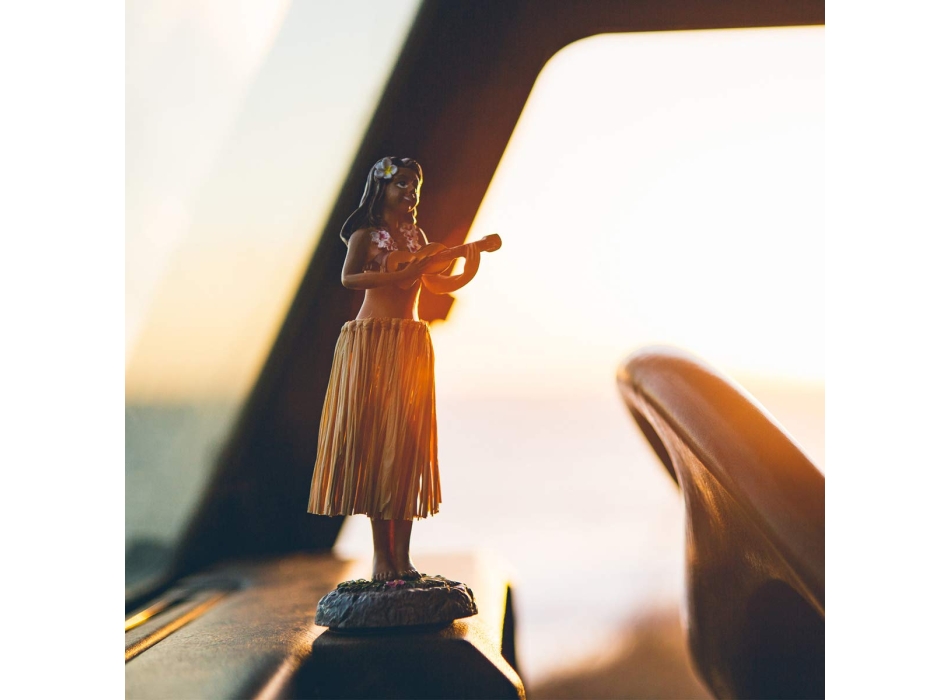 NORTHCORE HAWAIIAN HULA DASHBOARD DOLL