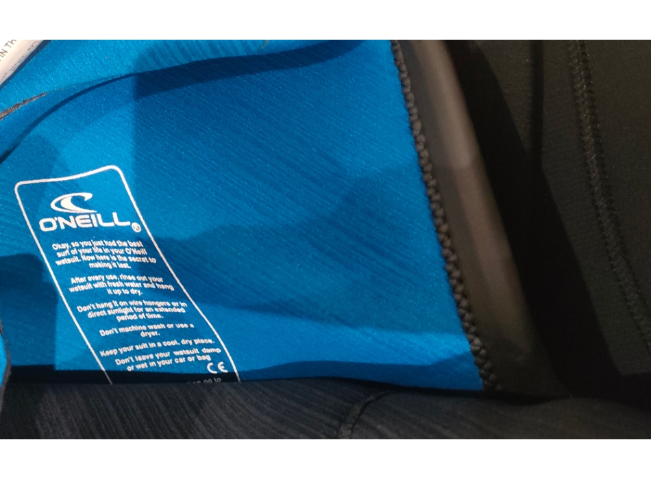 O'NEILL HYPERFREAK 5/4+ MUTA CHEST ZIP CON CAPPUCCIO