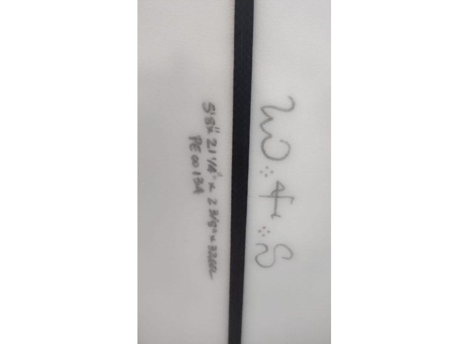 PUKAS SURFBOARDS 5'8" WOMBI FISH PE BY EYE SYMMETRY