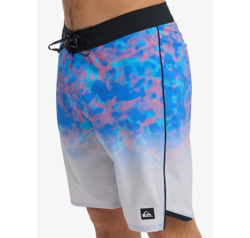 QUIKSILVER BOARDSHORTS HIGHLINE PRINTED 20" NEBULAS BLUE FADE REFLECTION