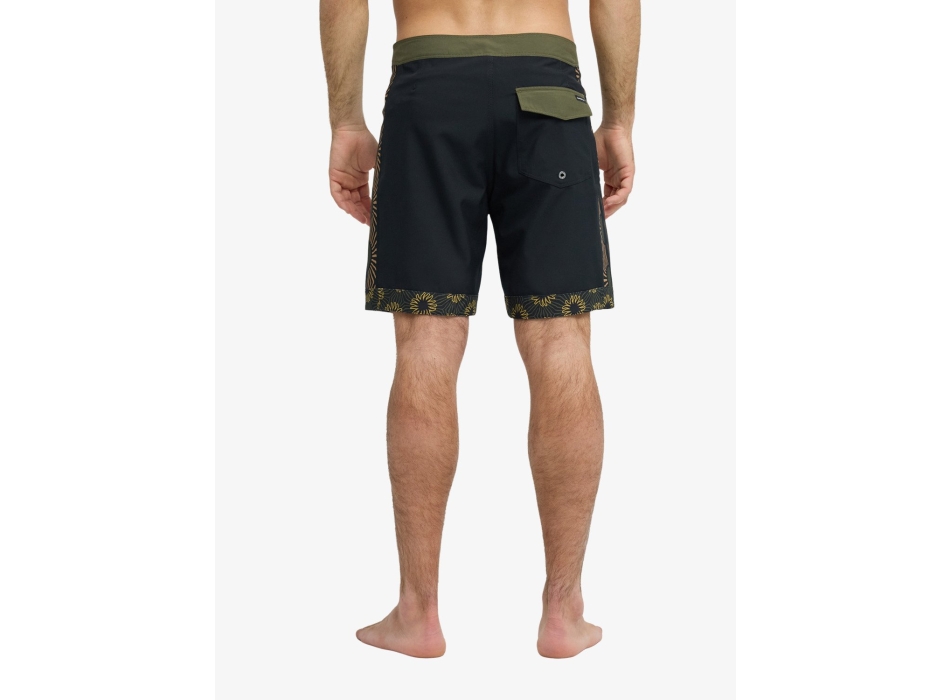 QUIKSILVER BOARDSHORTS SURFSILK NOMAD 18" BLACK