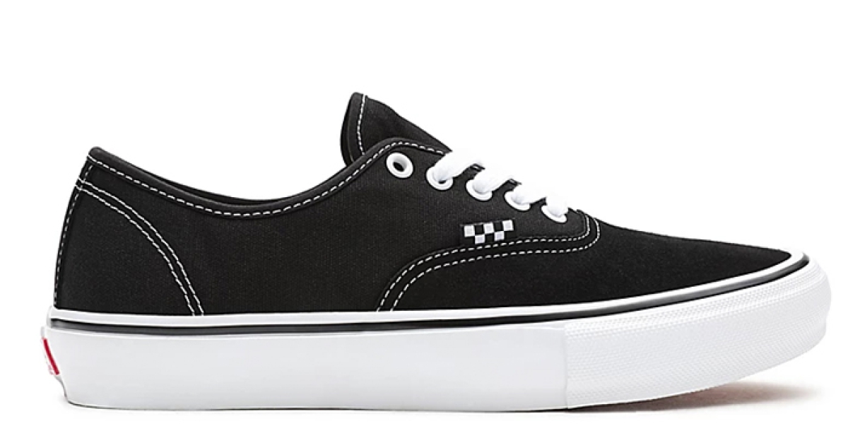 Skate shoes black and white cheap