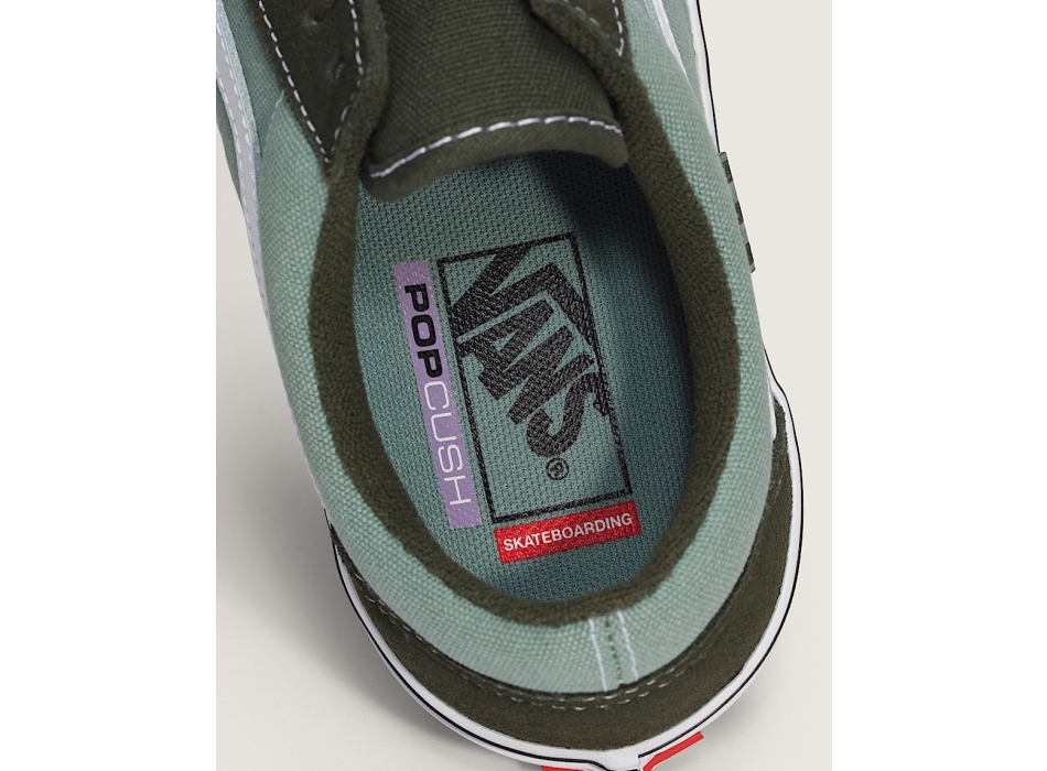 VANS SCARPE SKATE SLIP-ON BLACK/GUM/WHITE